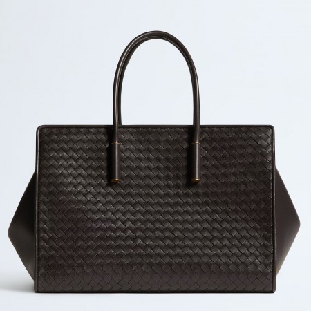 Bottega Veneta Barbara Bag in Fondant Intrecciato Lambskin