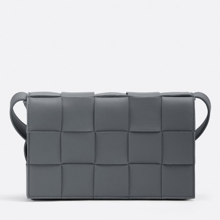 Bottega Veneta Cassett Bag In Thunder Intrecciato Lambskin