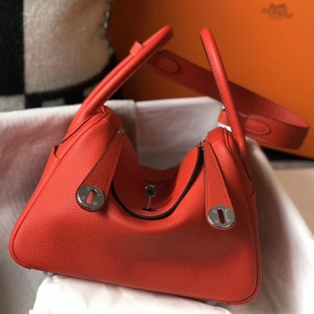 Hermes Lindy 26cm Bag In Red Clemence With PHW