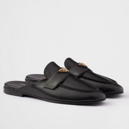 Prada Women's Slippers in Black calfskin