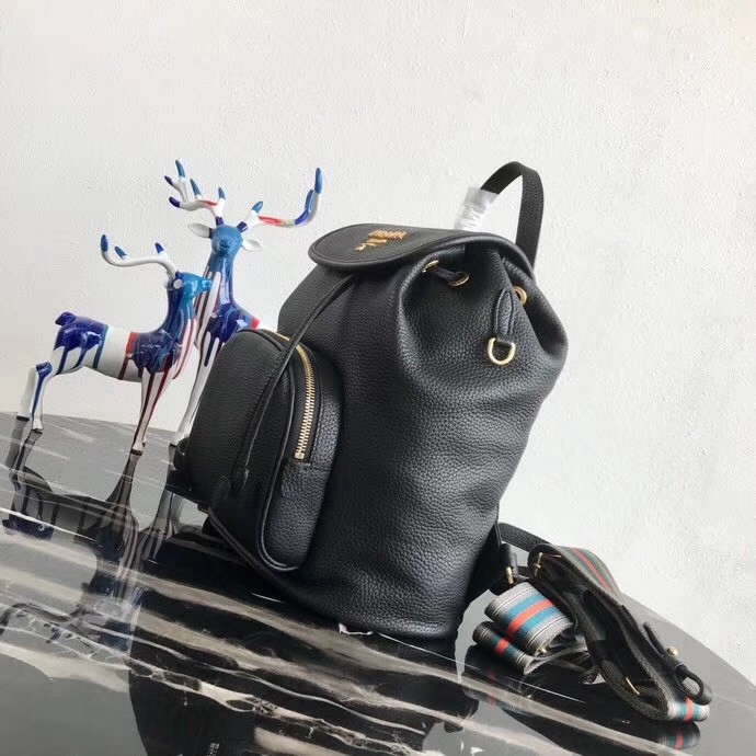 Pra*a backpack in black grained calfskin