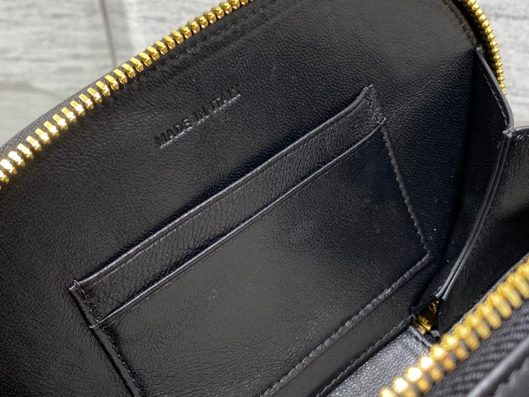 Replica Dior CD Signature Oval Camera Bag in Black Calfskin