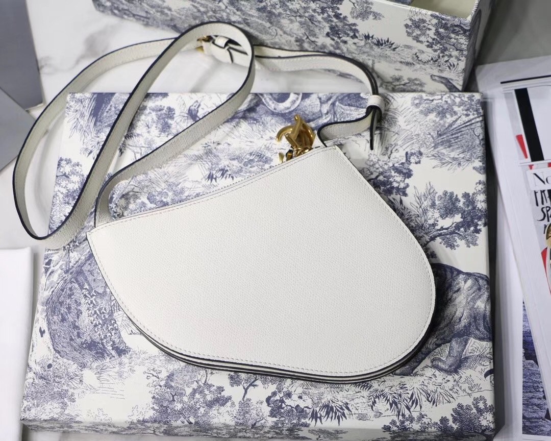D*or saddle trio pouch with strap in white calfskin