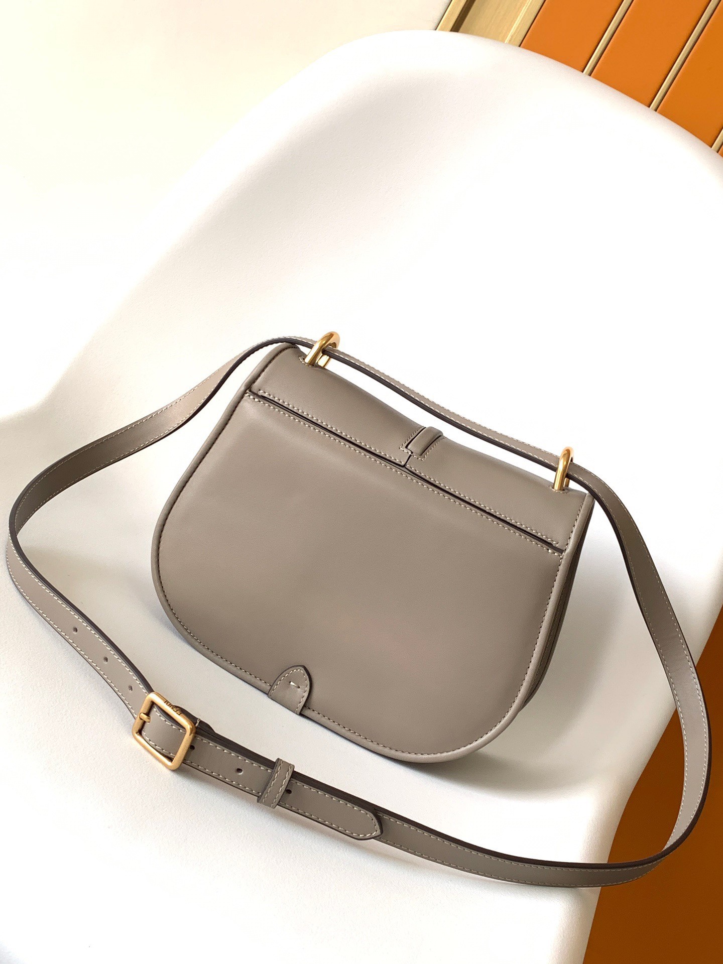 F**di c’mon medium bag in grey calfskin