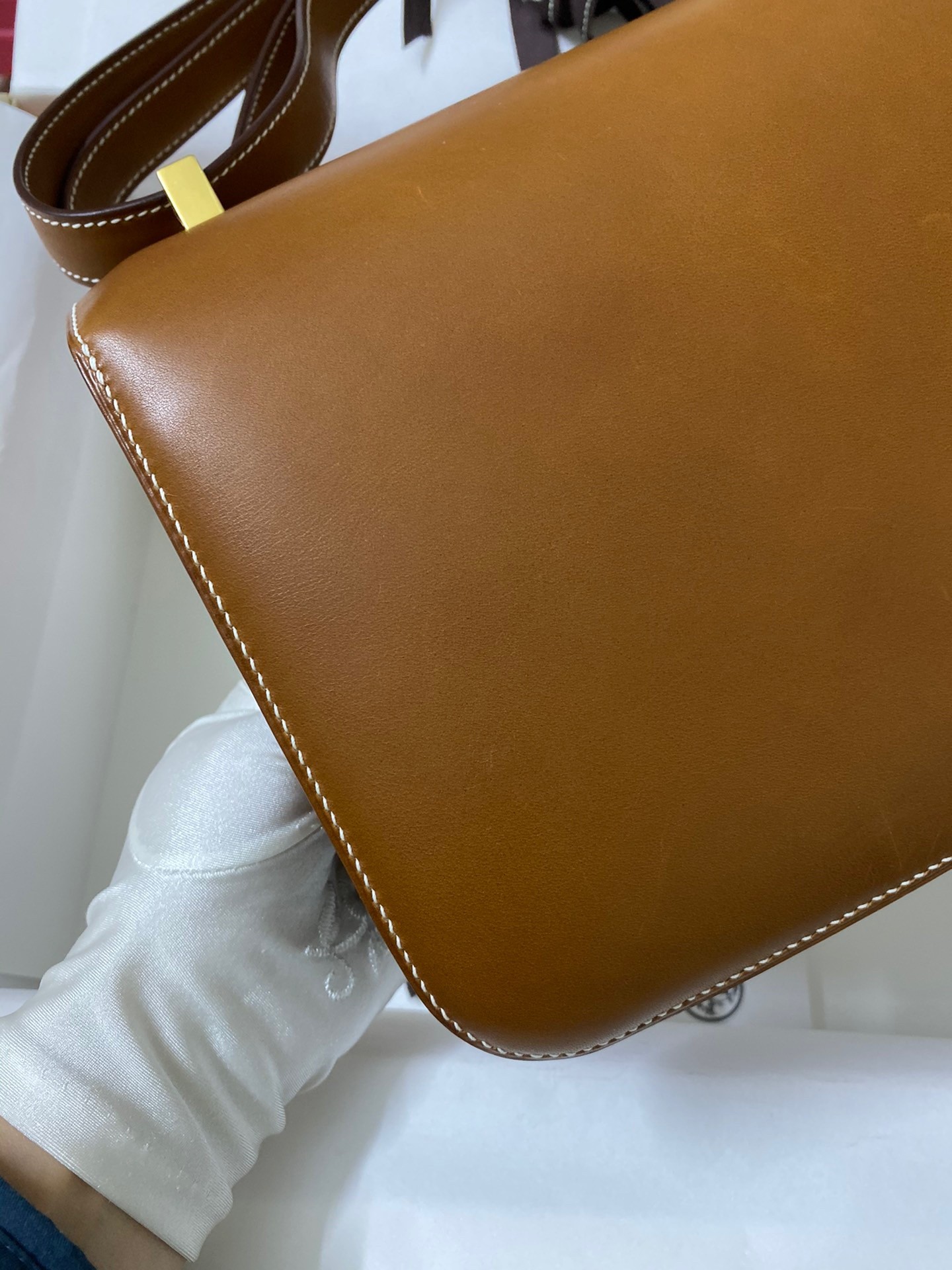 H**mes constance 24 handmade bag in gold barenia calfskin