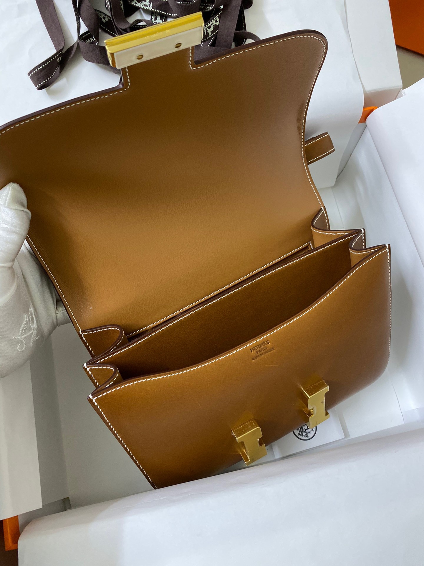 H**mes constance 24 handmade bag in gold barenia calfskin