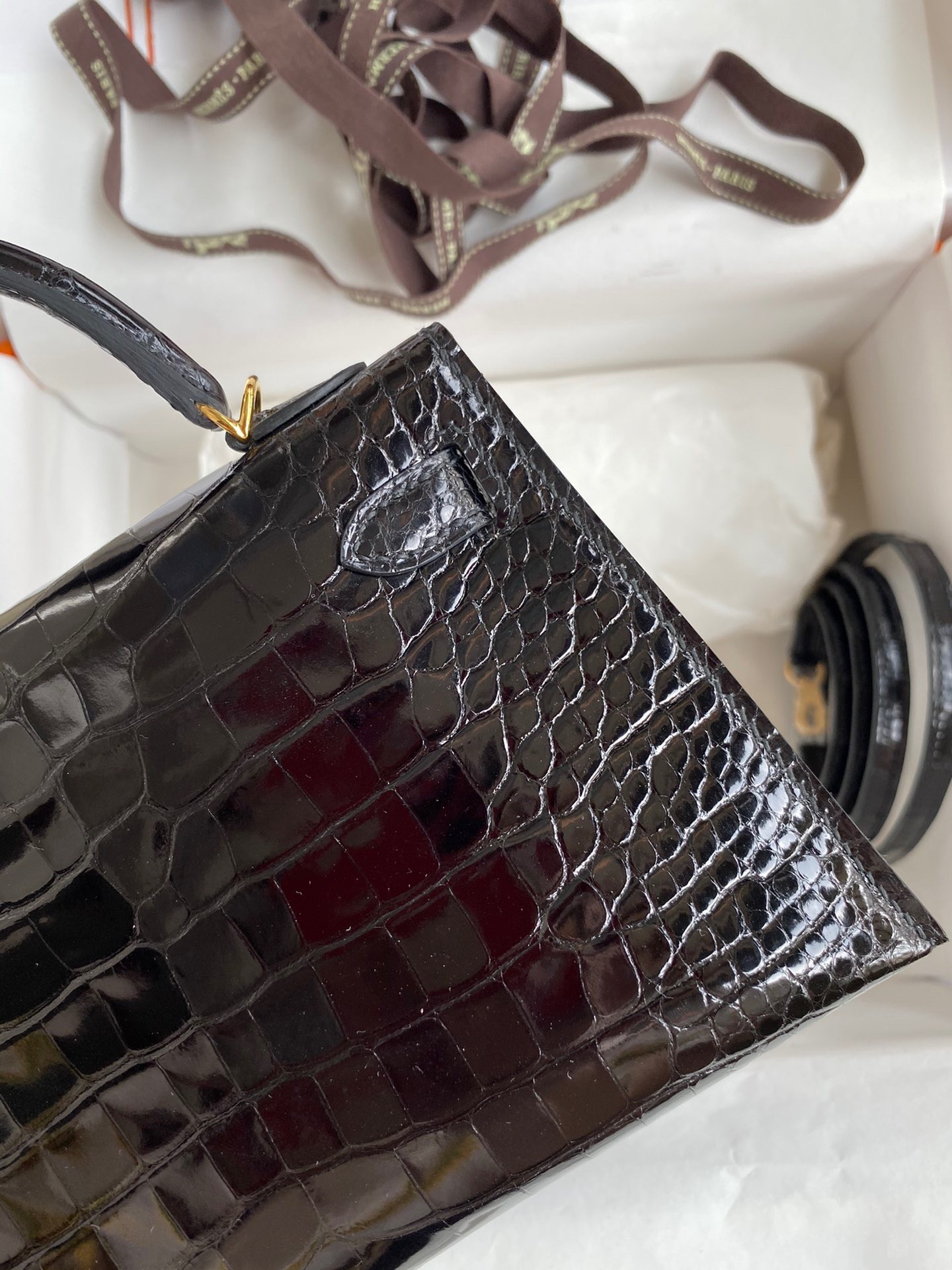 H**mes kelly mini ii sellier handmade bag in black shiny alligator leather