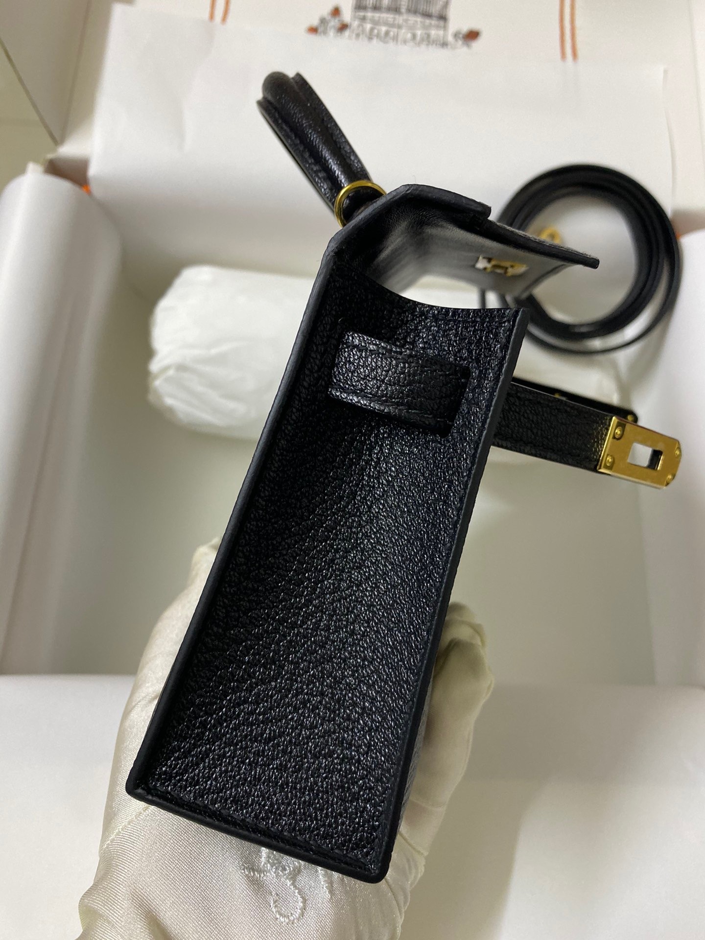 H**mes kelly mini ii sellier handmade bag in black chevre mysore leather