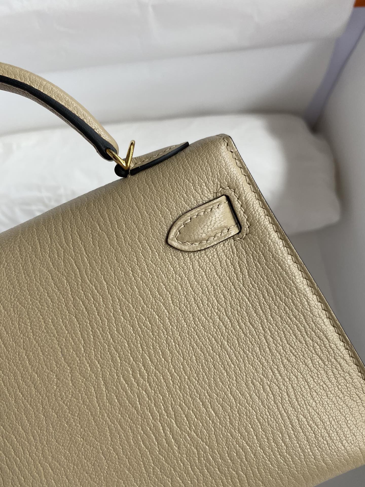 H**mes kelly mini ii sellier handmade bag in trench chevre mysore leather