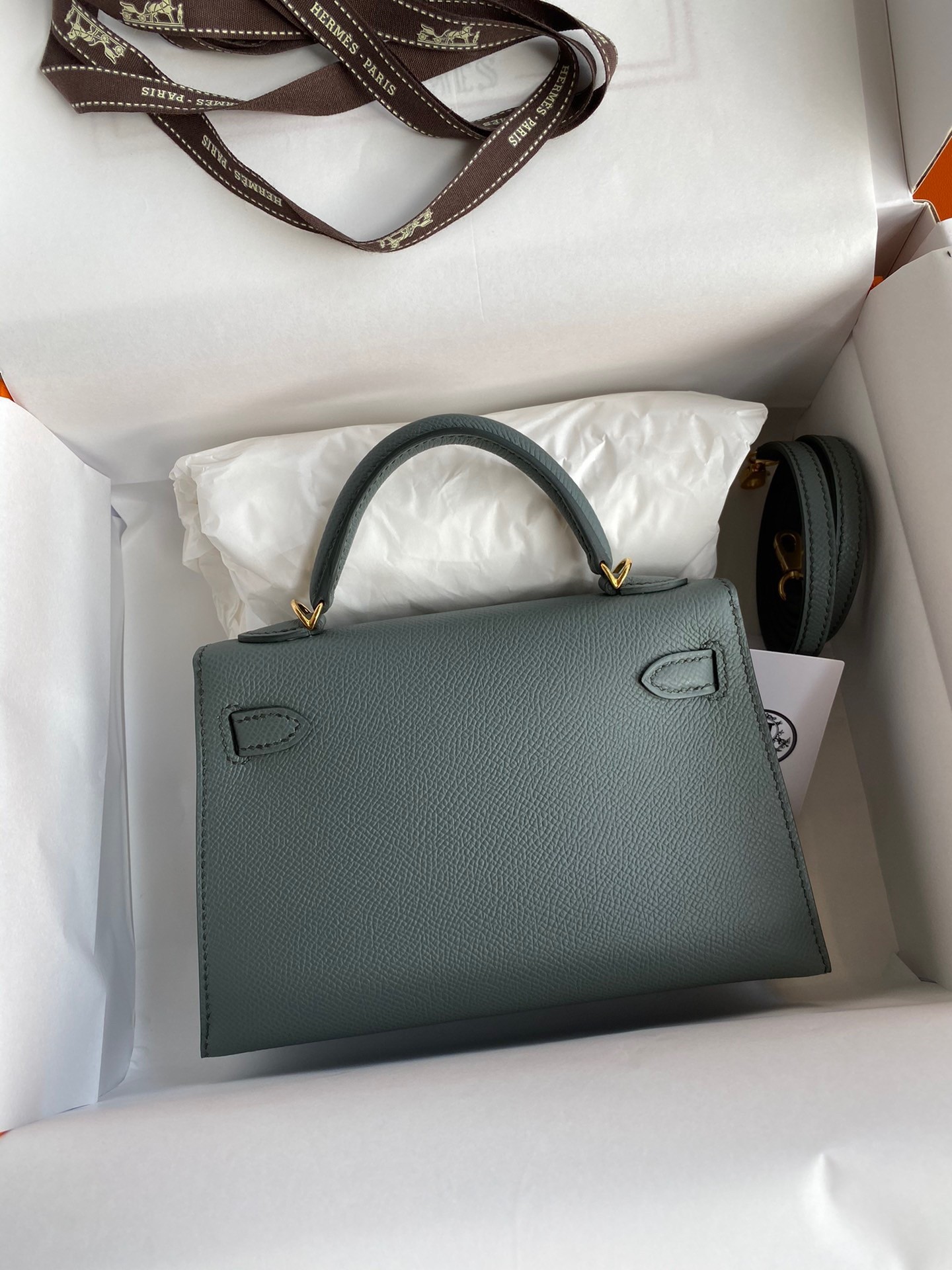 H**mes kelly mini ii sellier handmade bag in vert amande epsom calfskin