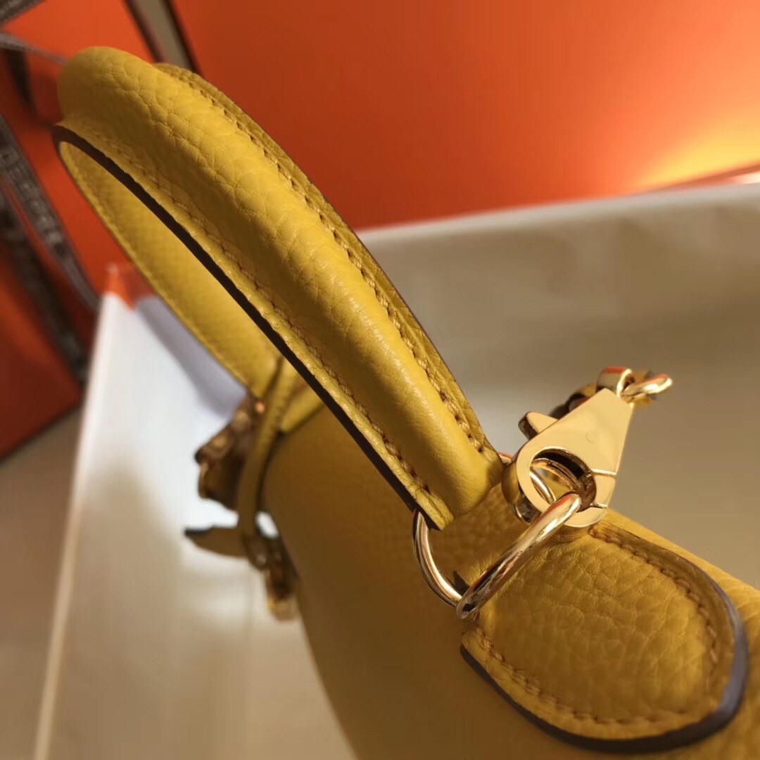 H**mes kelly 32cm retourne bag in soleil clemence leather