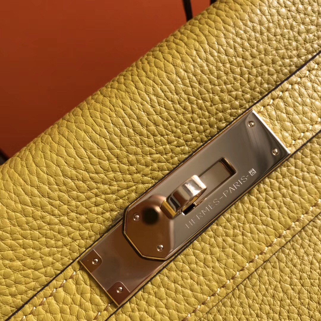 H**mes kelly 32cm retourne bag in soleil clemence leather