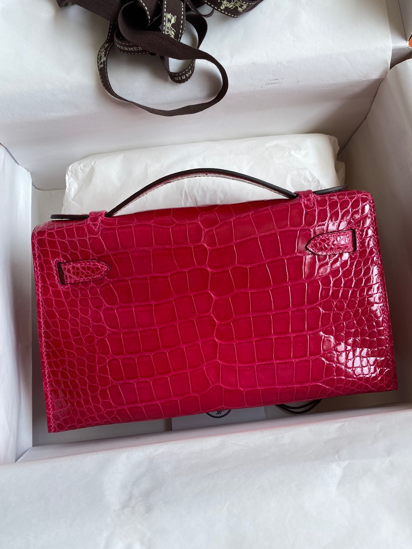 H**mes kelly pochette handmade bag in rose extreme shiny alligator leather