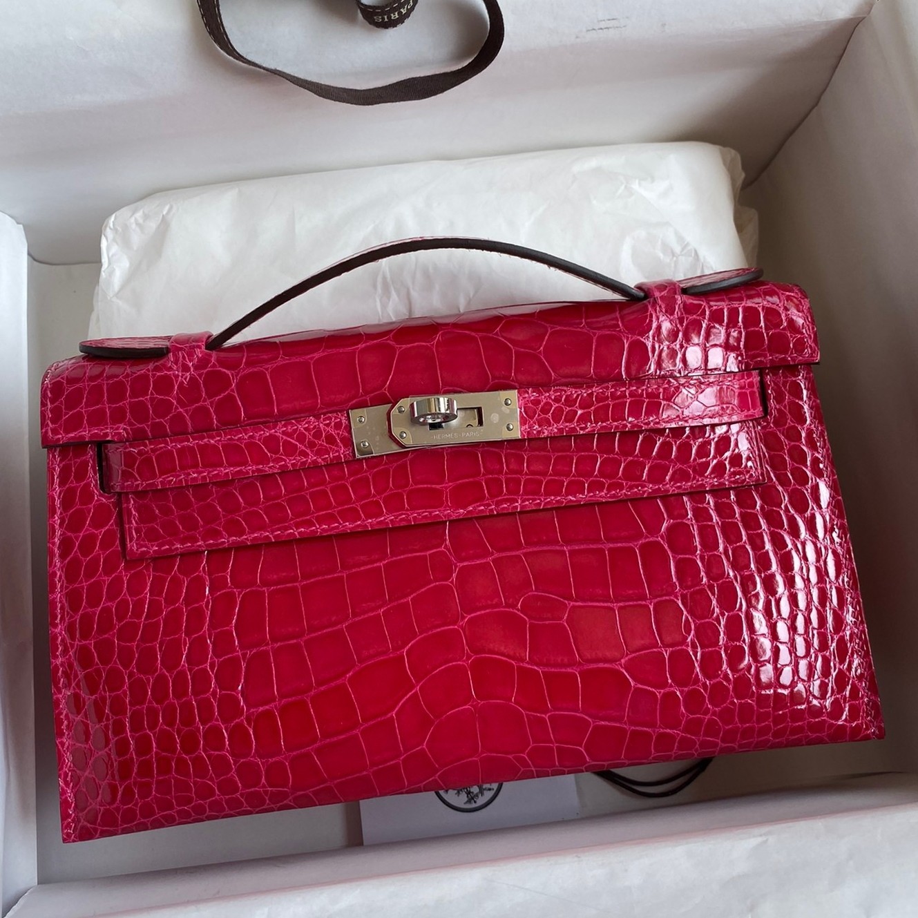 H**mes kelly pochette handmade bag in rose extreme shiny alligator leather