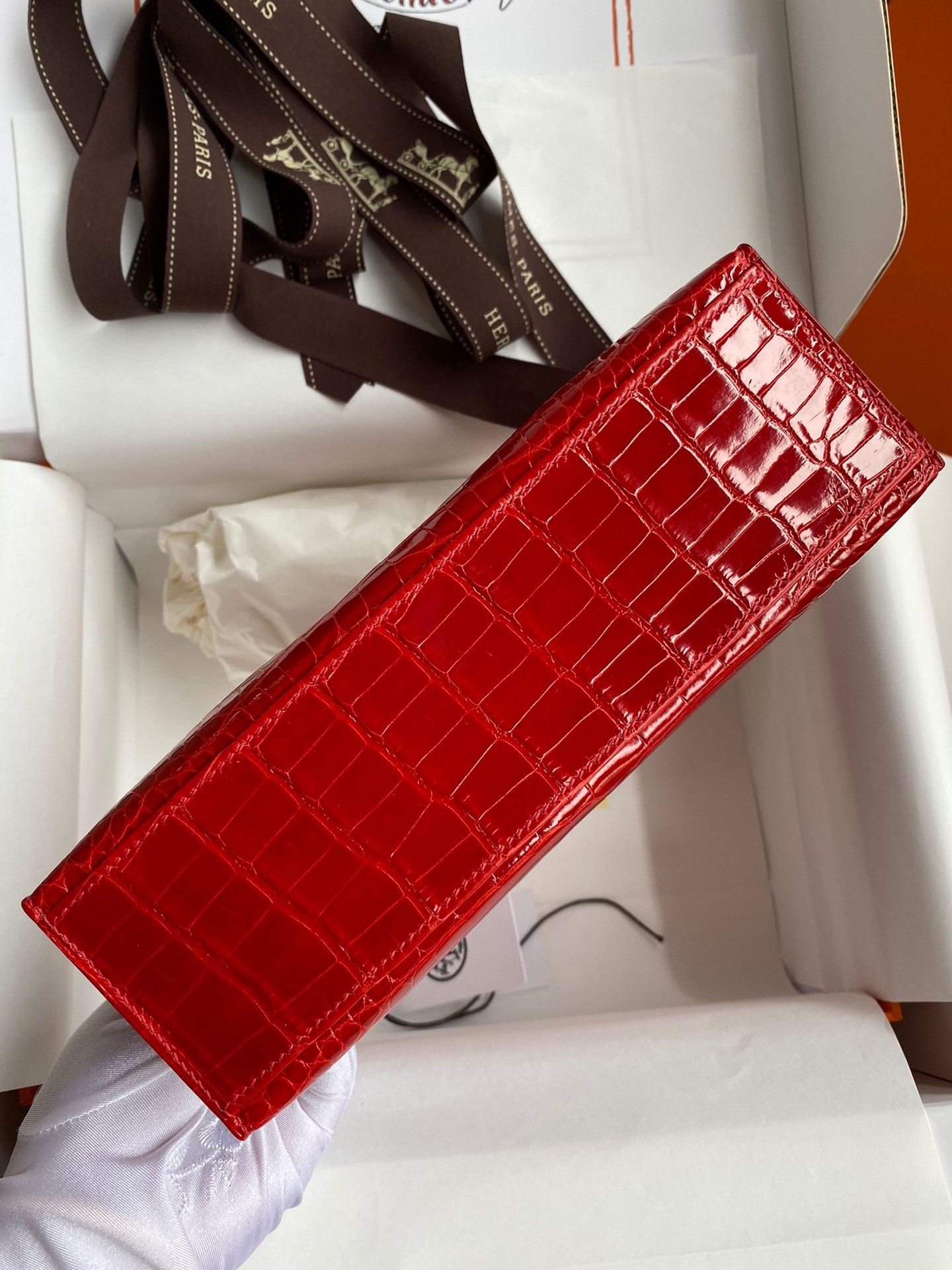 H**mes kelly pochette handmade bag in red shiny alligator leather