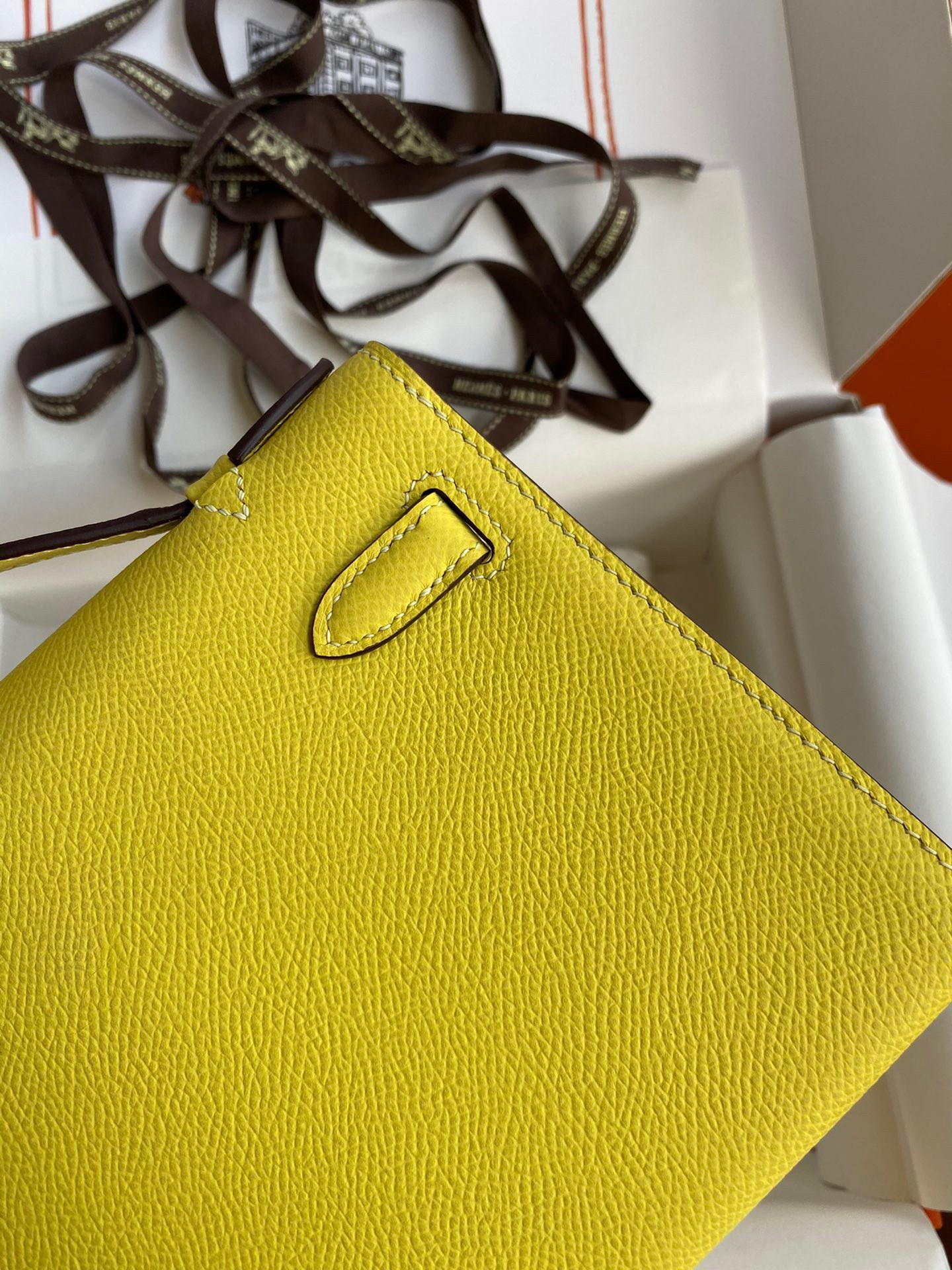 H**mes kelly pochette handmade bag in lime epsom calfskin