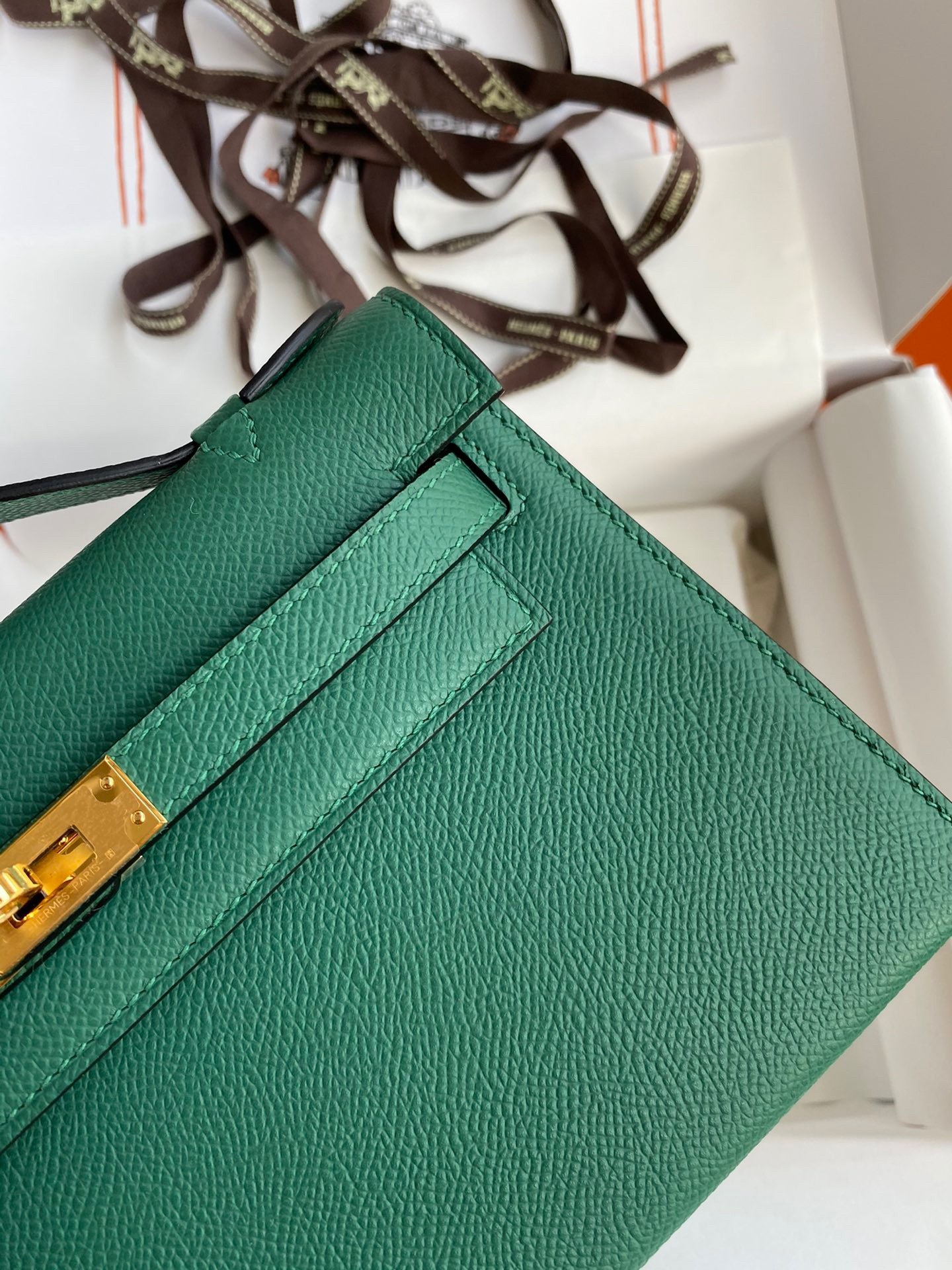 H**mes kelly pochette handmade bag in malachite epsom calfskin