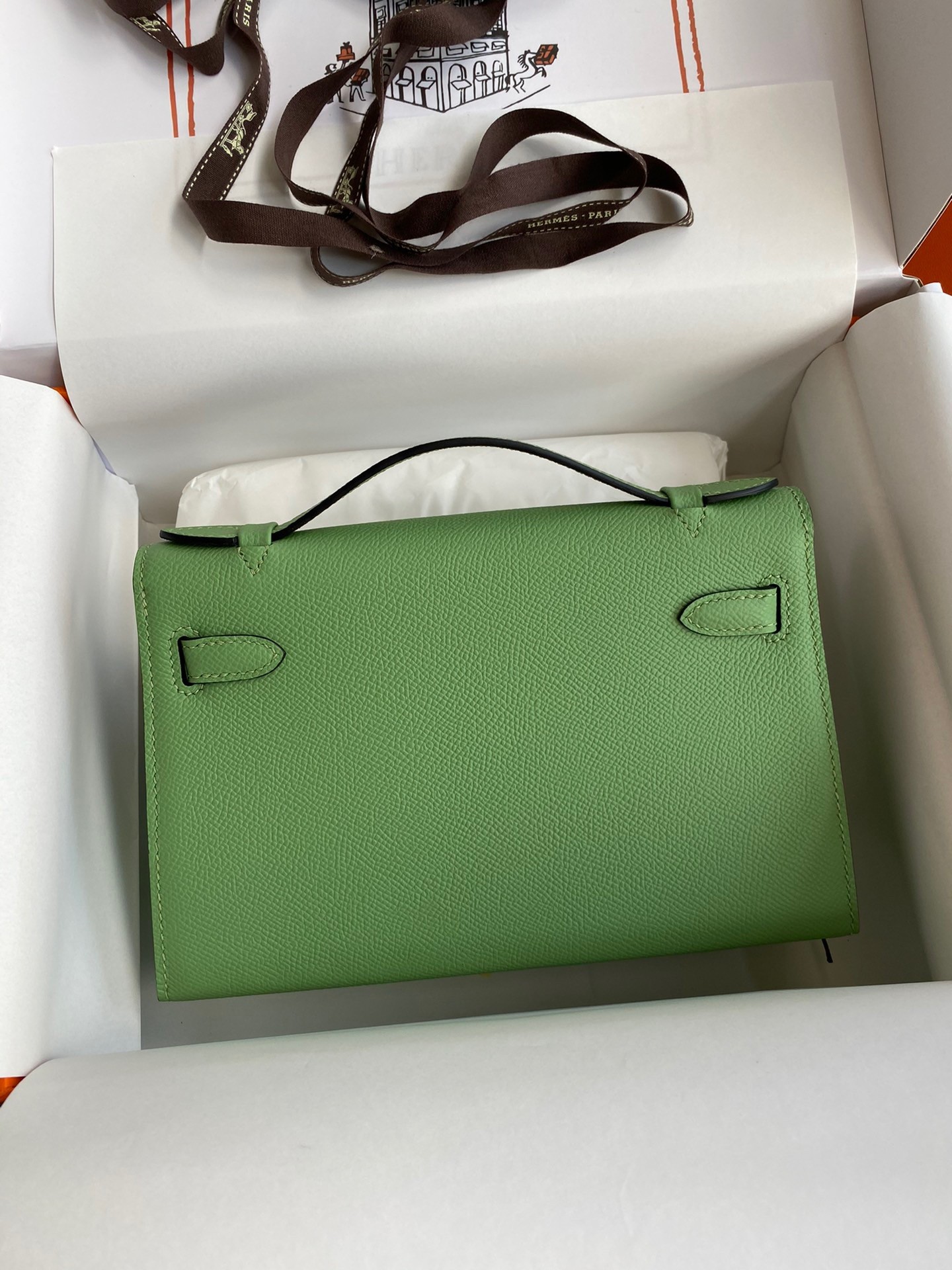 H**mes kelly pochette handmade bag in vert cypres epsom calfskin