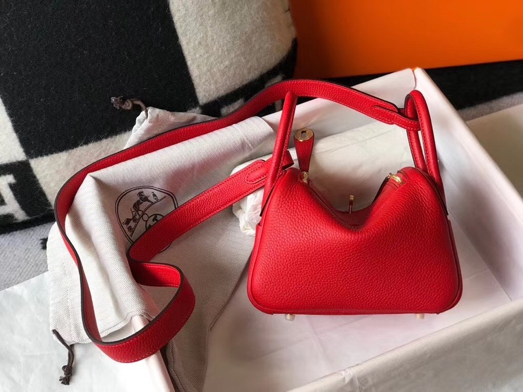 H**mes lindy mini bag in red clemence calfskin