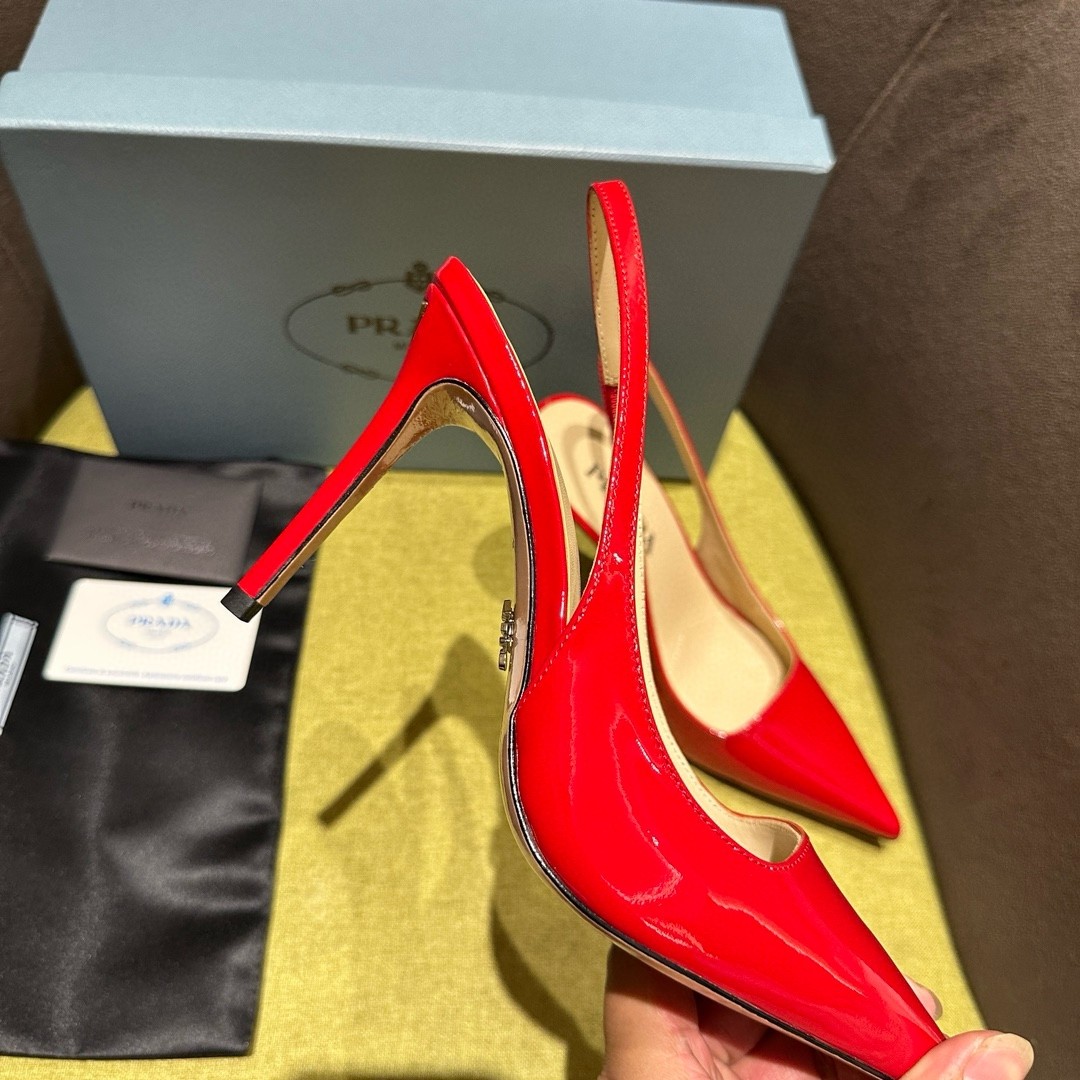 Pra*a slingbacks pumps 95mm in red patent leather