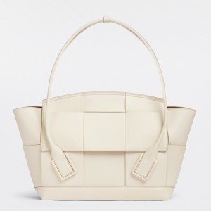 Bottega Veneta Arco Medium Bag In White Intrecciato Calfskin