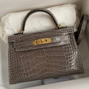 Hermes Kelly Mini II Sellier Handmade Bag In Taupe Shiny Alligator Leather
