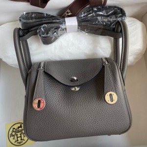 Hermes Mini Lindy Handmade Bag In Etain Clemence Leather