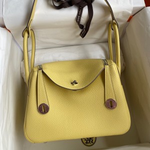 Hermes Lindy 26 Handmade Bag In Jaune Poussin Clemence Leather 