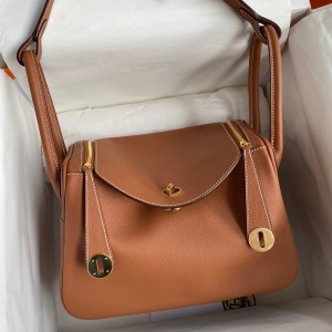 Hermes Lindy 26 Handmade Bag In Gold Evercolor Leather
