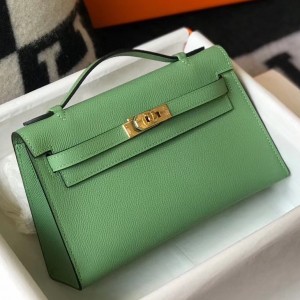 Hermes Kelly Pochette Bag In Vert Criquet Epsom Leather
