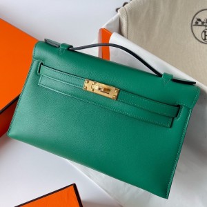 Hermes Kelly Pochette Handmade Bag In Vert Vertigo Swift Calfskin
