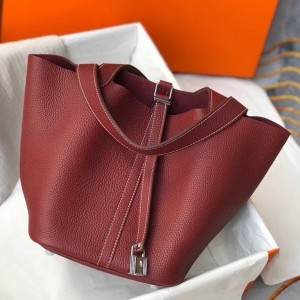 Hermes Picotin Lock 22 Bag In Bordeaux Clemence Leather