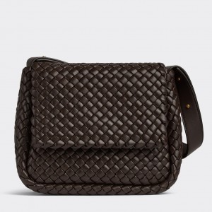 Bottega Veneta Cobble Small Bag in Fondant Intrecciato Leather