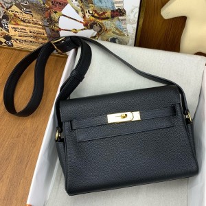 Hermes Kelly Messenger Bag in Black Clemence Leather 