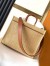 Fendi Sunshine Medium Tote Bag in Natural Straw 